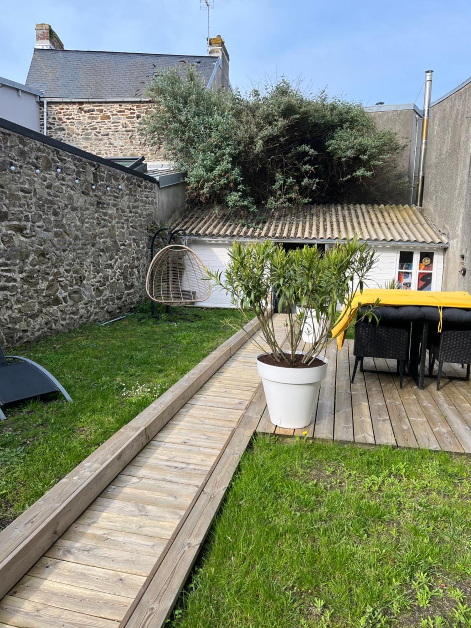 Maison De Ville Avec Jardin Clos Des Matignon Granville Kültér fotó